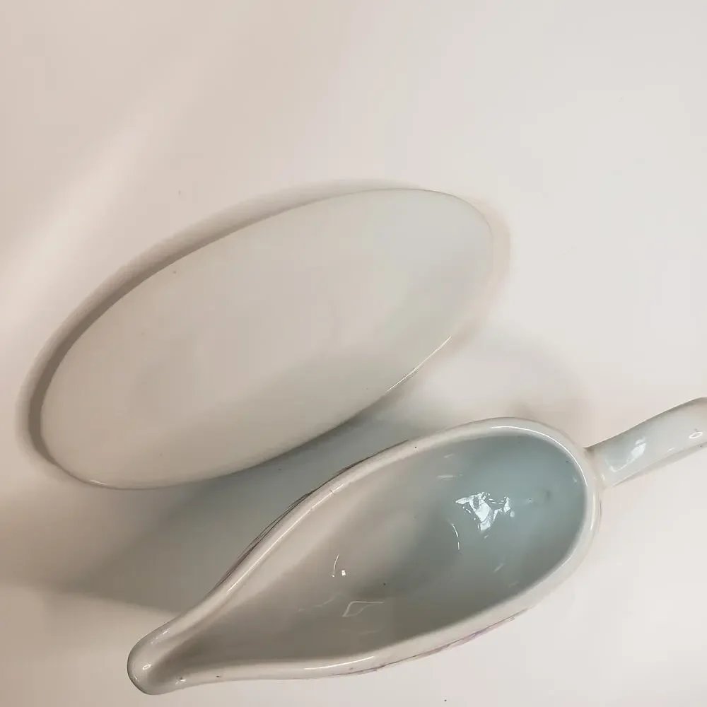 Vintage 80s gravy